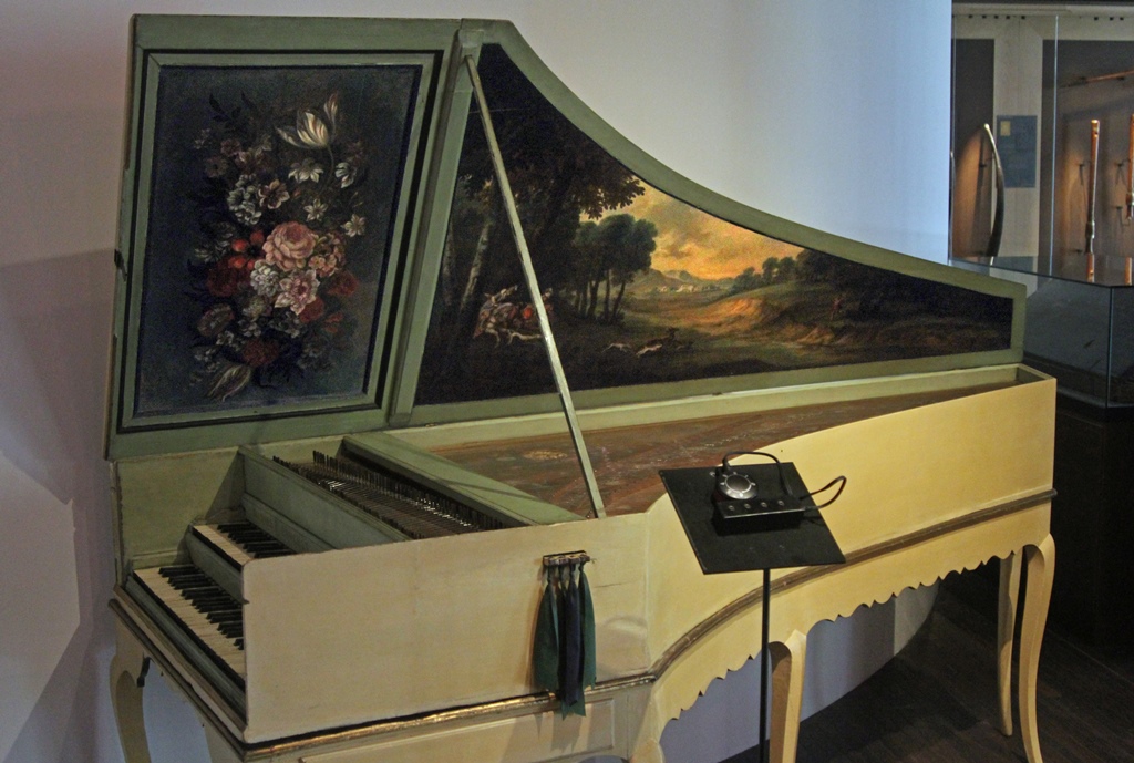 Couchet Harpsichord